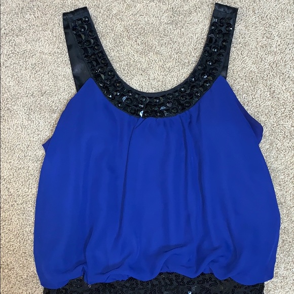 Dress - Picture 3 of 5